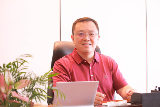 凤凰新闻：深耕软件定义存储 专注打造以数据为核心的“新存储”